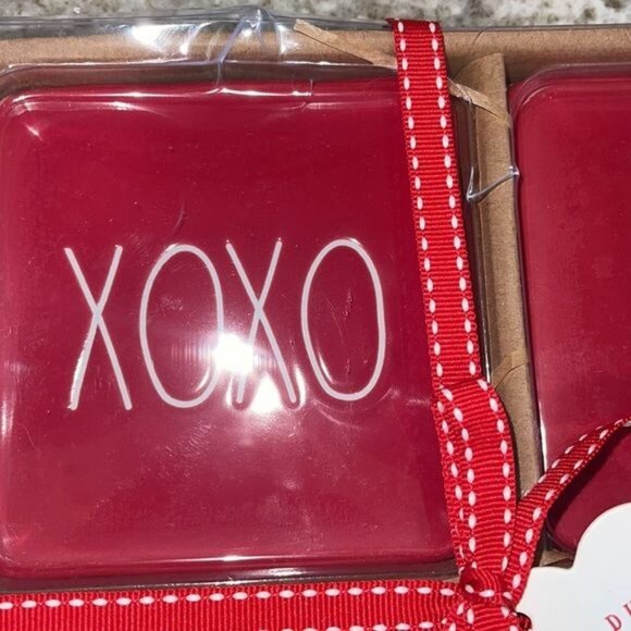 Rae Dunn Red Ceramic Set of 4 Square Set - Picture 4 of 7